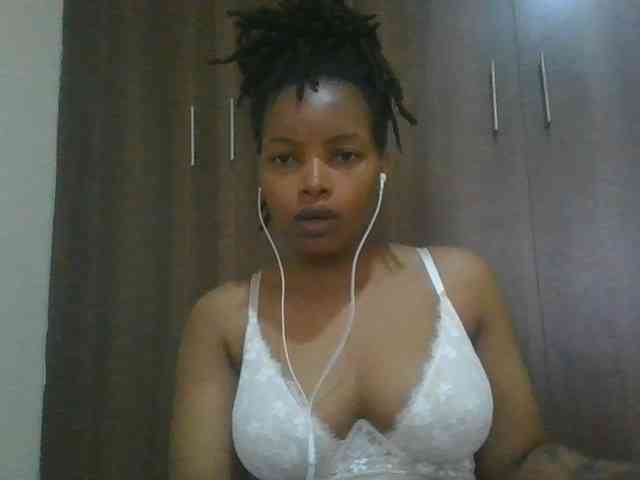 MidnightMuse-1 webcam