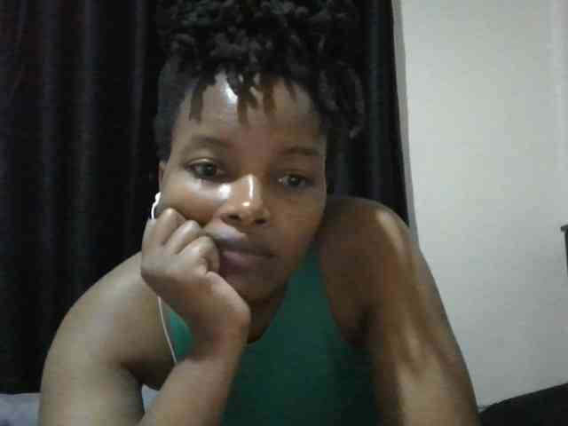 MidnightMuse-1 webcam