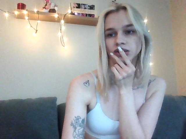 marryy01 live webcam show
