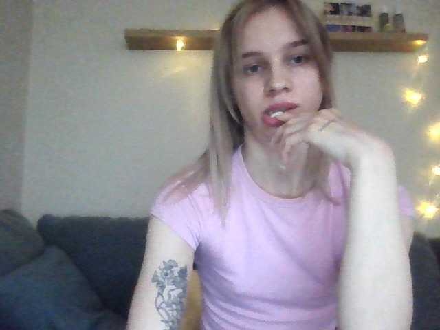 marryy01 live cam on BongaCams