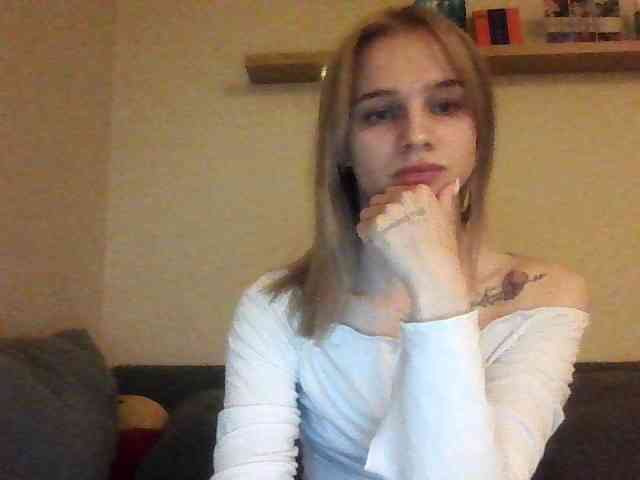marryy01 Live Webcam on BongaCams