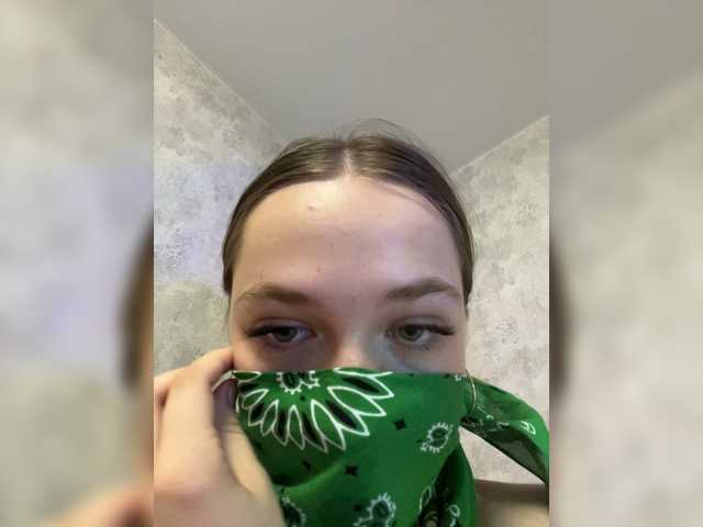 kiiir02 live sex