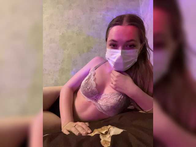 Kiiir02 live webcam show