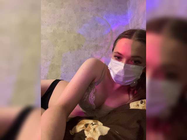 Kiiir02 live webcam show