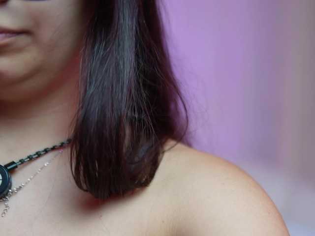 MaeveSun live cam on BongaCams