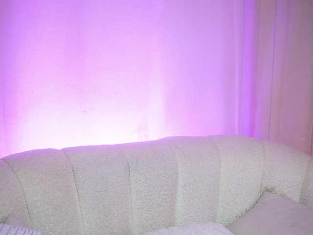 MaeveSun live cam on BongaCams