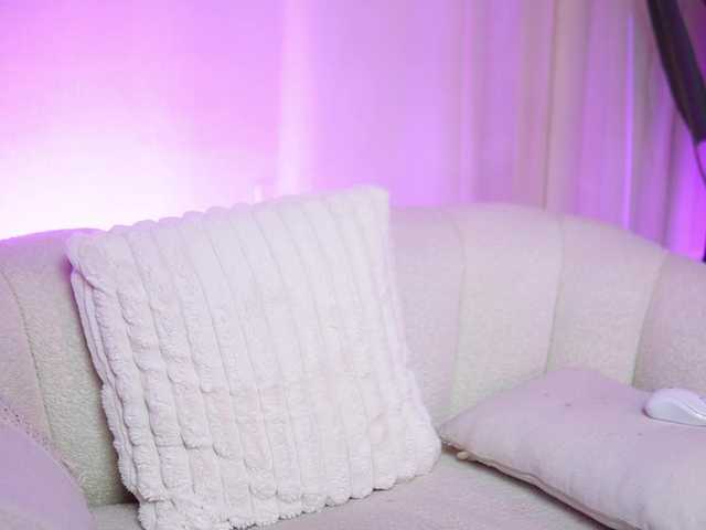 MaeveSun live cam on BongaCams