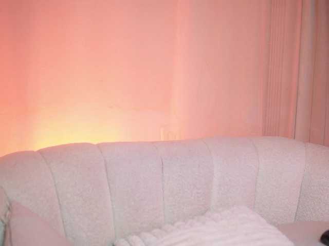 MaeveSun live cam on BongaCams