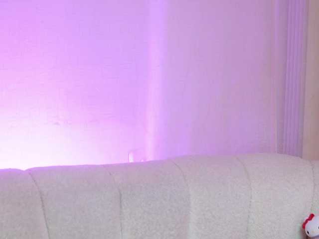 MaeveSun live cam on BongaCams