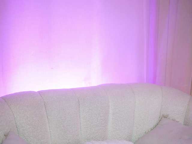 MaeveSun live cam on BongaCams
