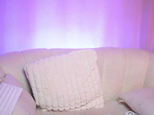 MaeveSun live cam on BongaCams
