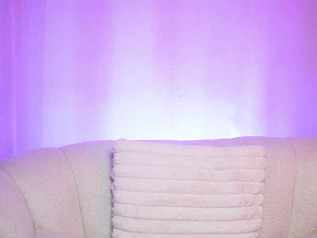MaeveSun live cam on BongaCams