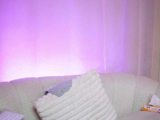 MaeveSun live cam on BongaCams