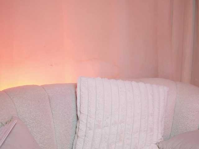 MaeveSun live cam on BongaCams