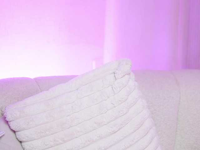 MaeveSun live cam on BongaCams