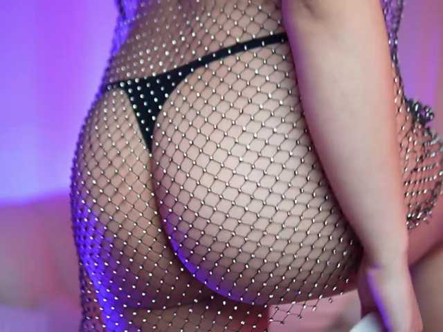 MaeveSun live cam on BongaCams
