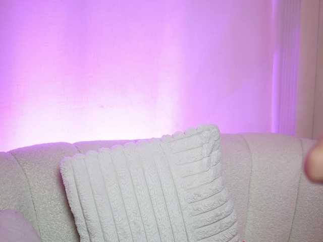 MaeveSun live cam on BongaCams