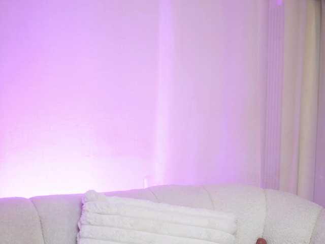 MaeveSun live cam on BongaCams