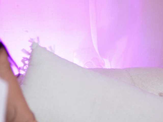 MaeveSun live cam on BongaCams