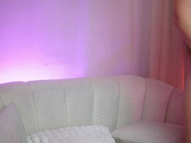 MaeveSun live cam on BongaCams