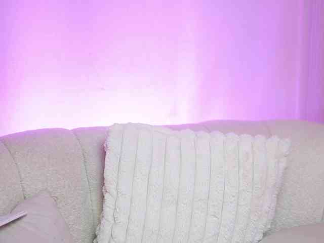 MaeveSun webcam