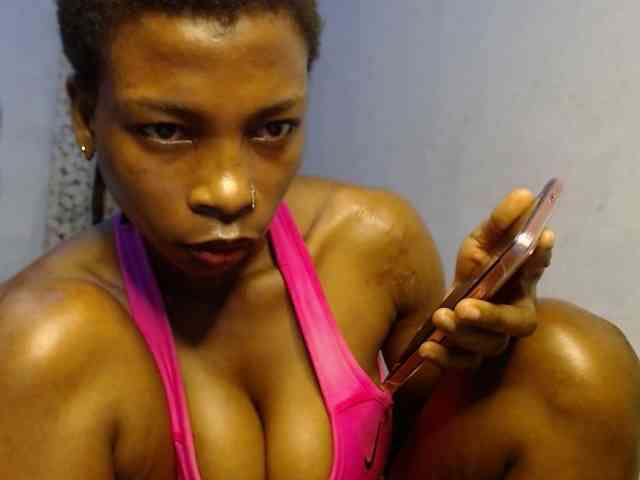 Sexygirl1a webcam