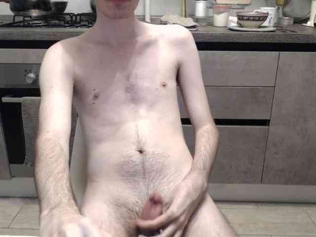 Alexis-twink1