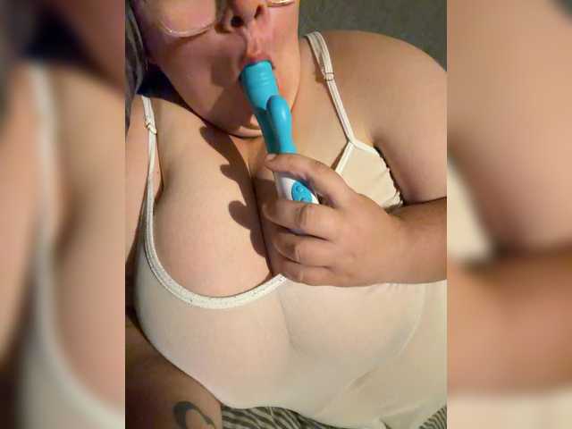 HoneyHazelX