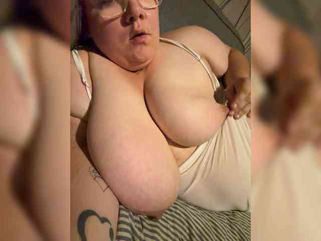 HoneyHazelX