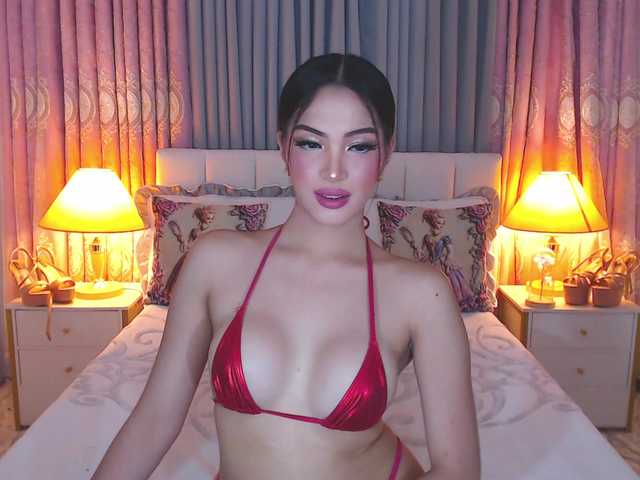 SaphroniaMaxwell — live trans cam
