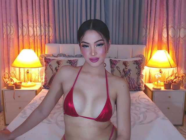 SaphroniaMaxwell — live trans cam