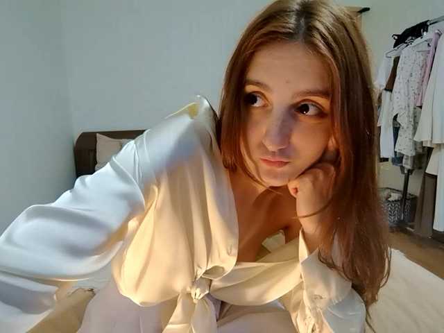 JulietSabot live cam on BongaCams