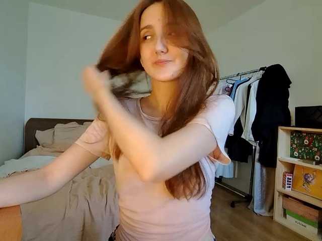 JulietSabot live webcam show