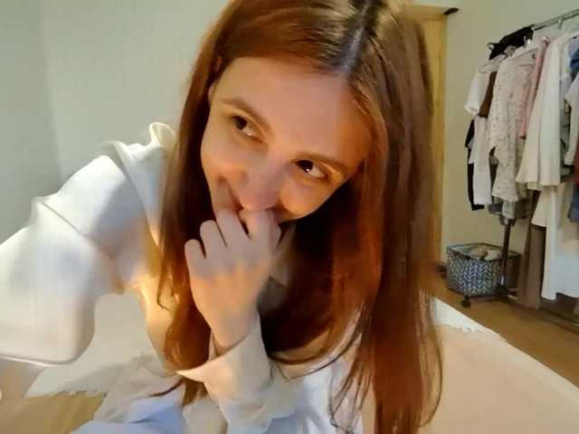 JulietSabot live cam on BongaCams