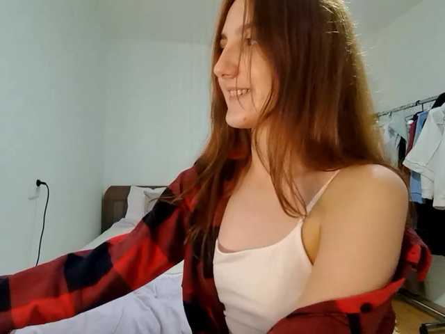 JulietSabot live cam on BongaCams
