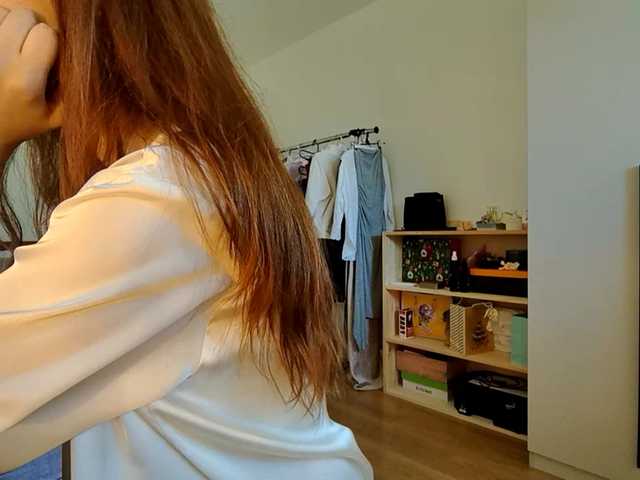 JulietSabot live cam on BongaCams
