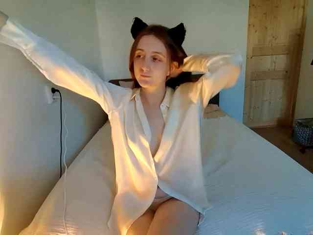 JulietSabot webcam