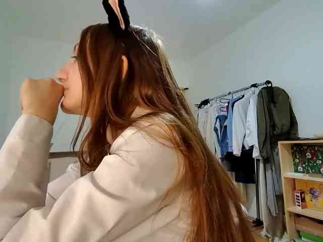 JulietSabot webcam