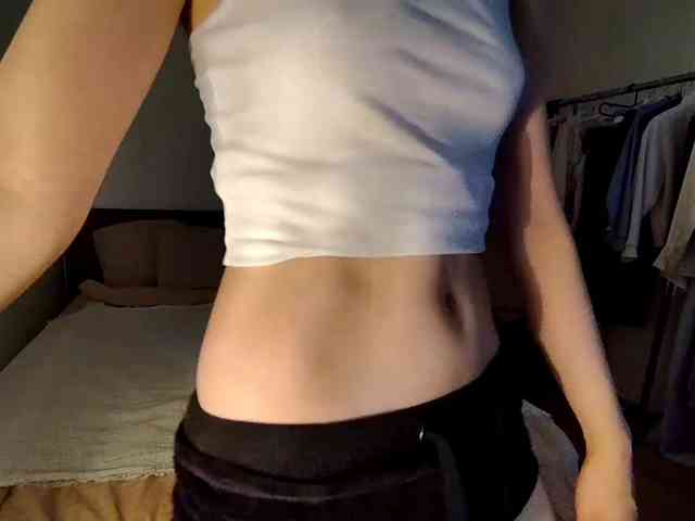 JulietSabot webcam