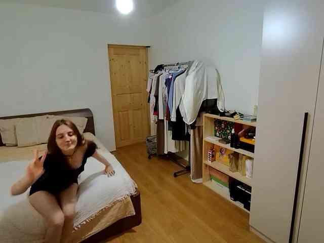 JulietSabot webcam