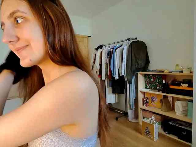 JulietSabot webcam
