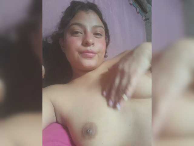 Cloe_ live cam preview