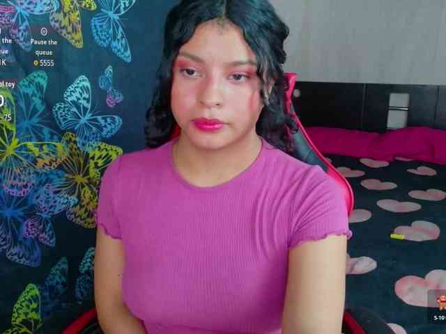 CloeAmore webcam