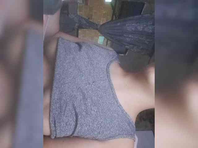 Cloe_ webcam
