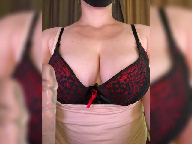 Sweetdee07 live webcam show