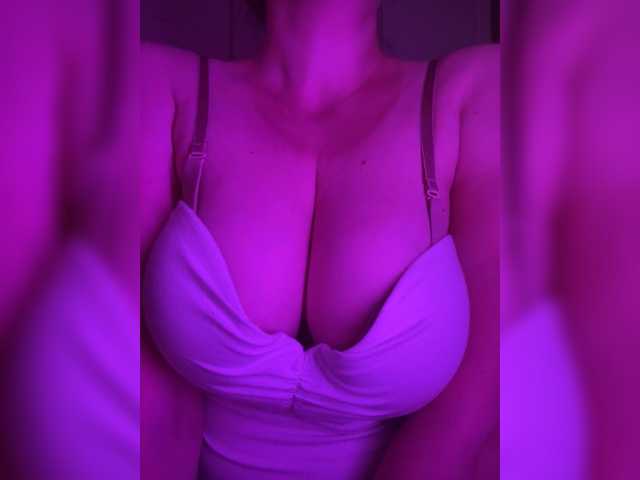 Sweetdee07 Live-Cam auf BongaCams