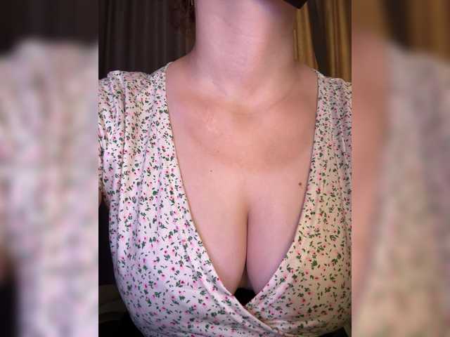 Sweetdee07 live webcam show