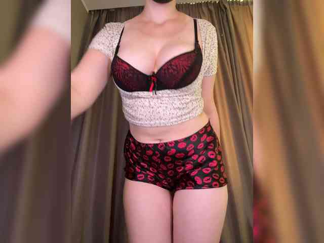 Sweetdee07 webcam