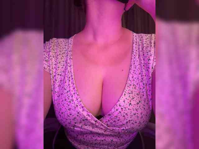 Sweetdee07 webcam