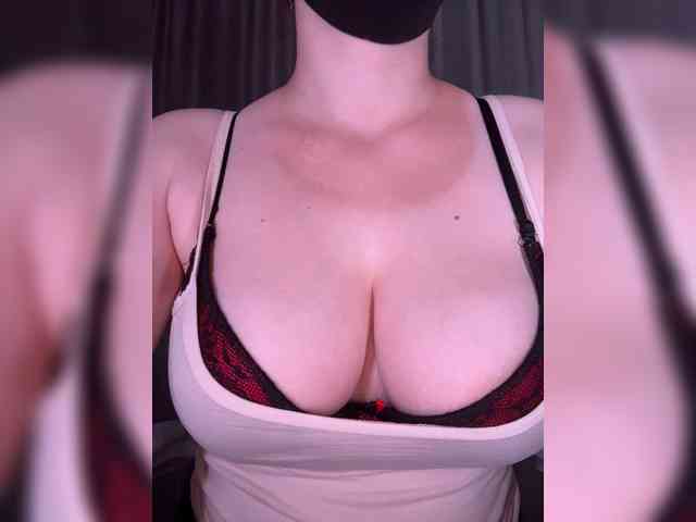 Sweetdee07 Live Webcam on BongaCams